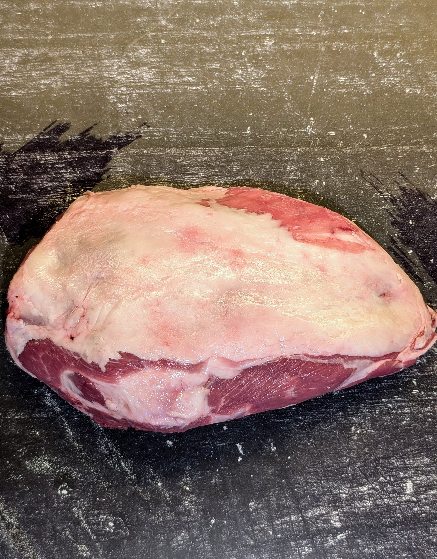 Lamb 'Oyster Cut' Shoulder 1.6kg Pack